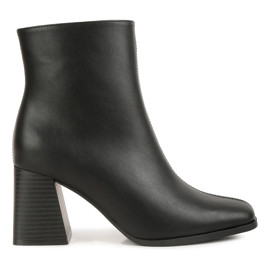 Cut Out Block Heeled Chelsea Boots