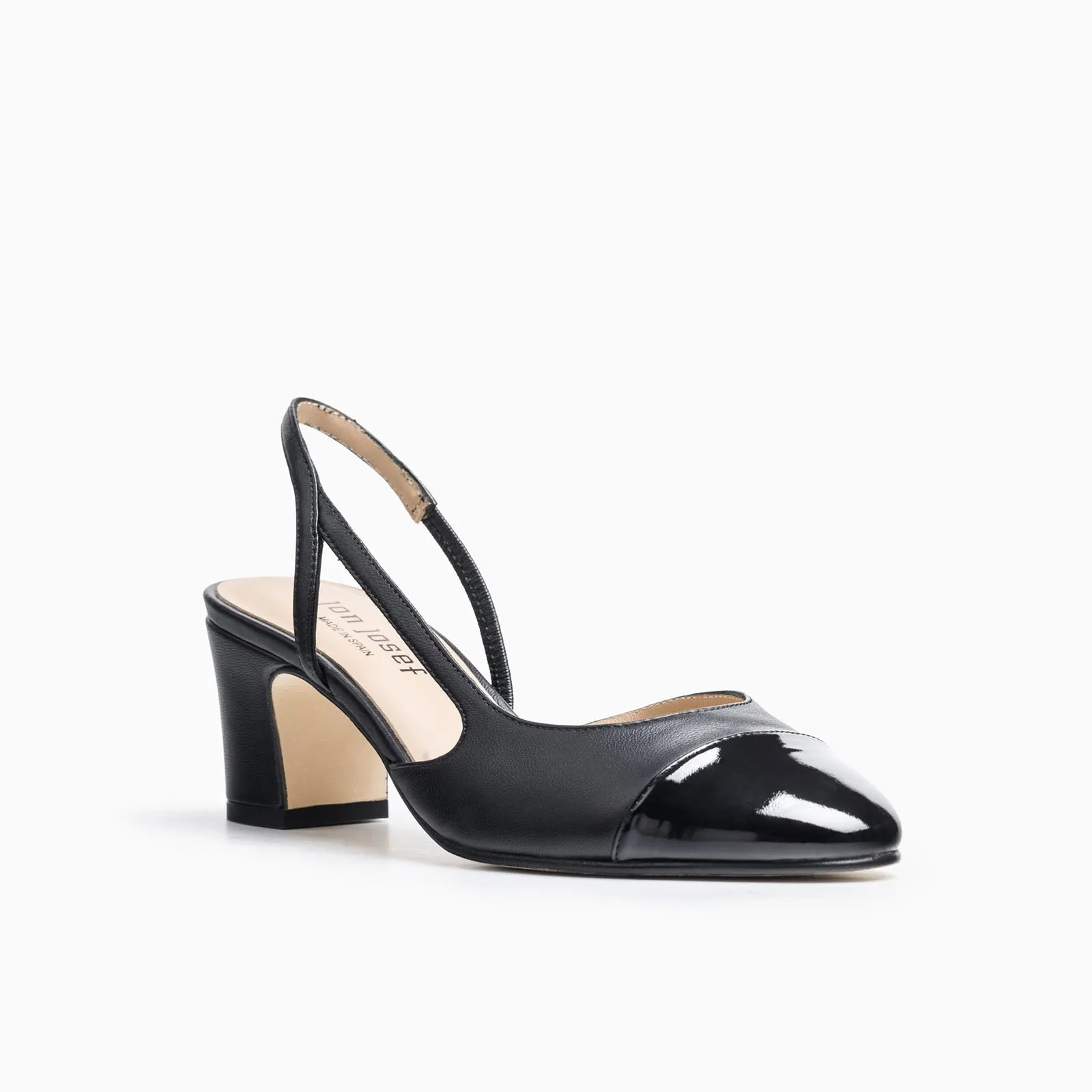 Daniela Slingback
