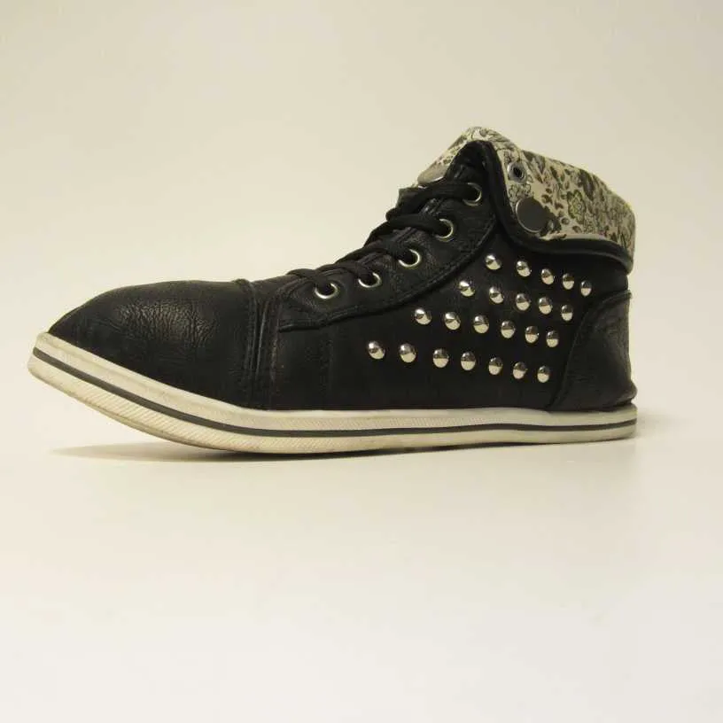 European Brand Casual