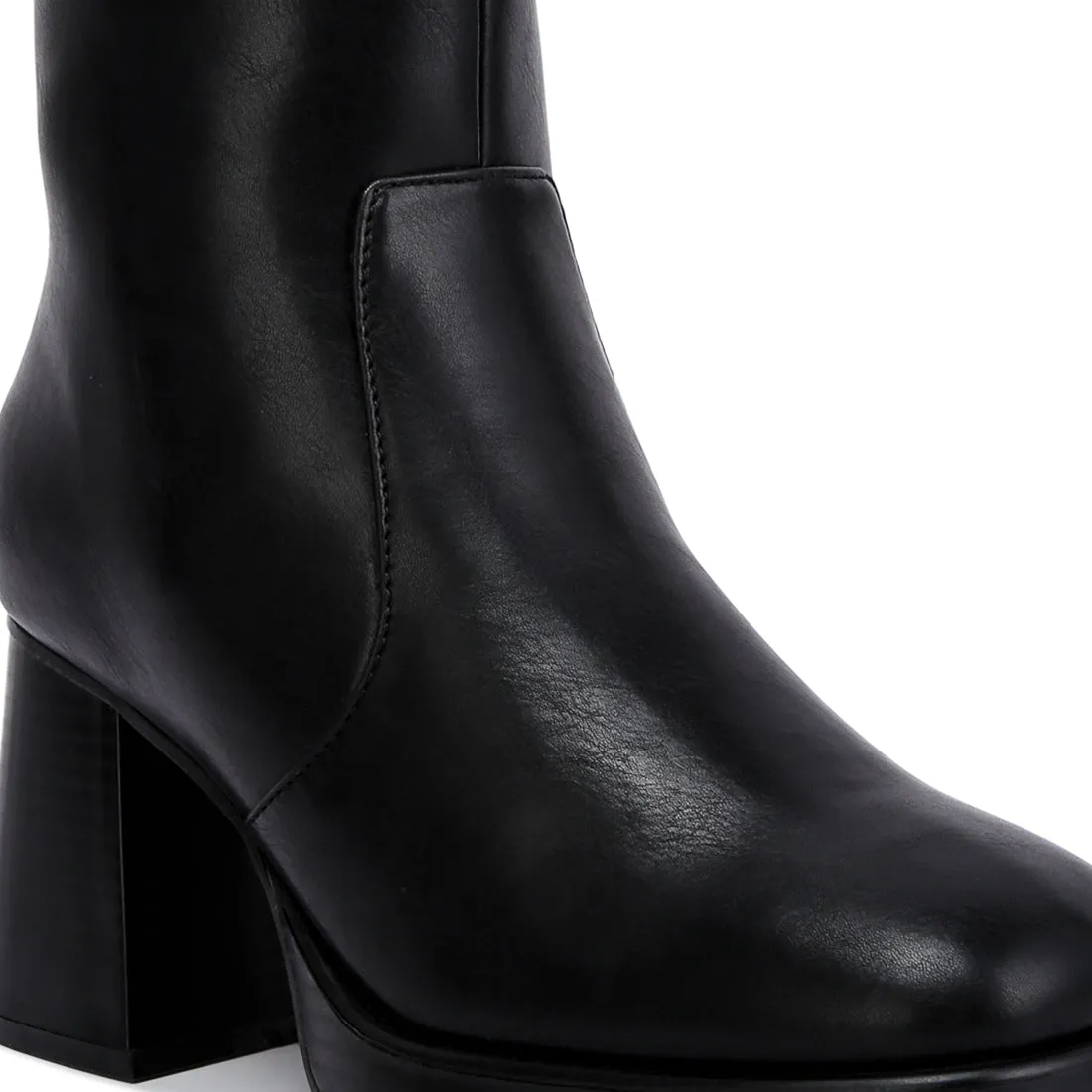 Faux Leather Side Zipper Closure Boots