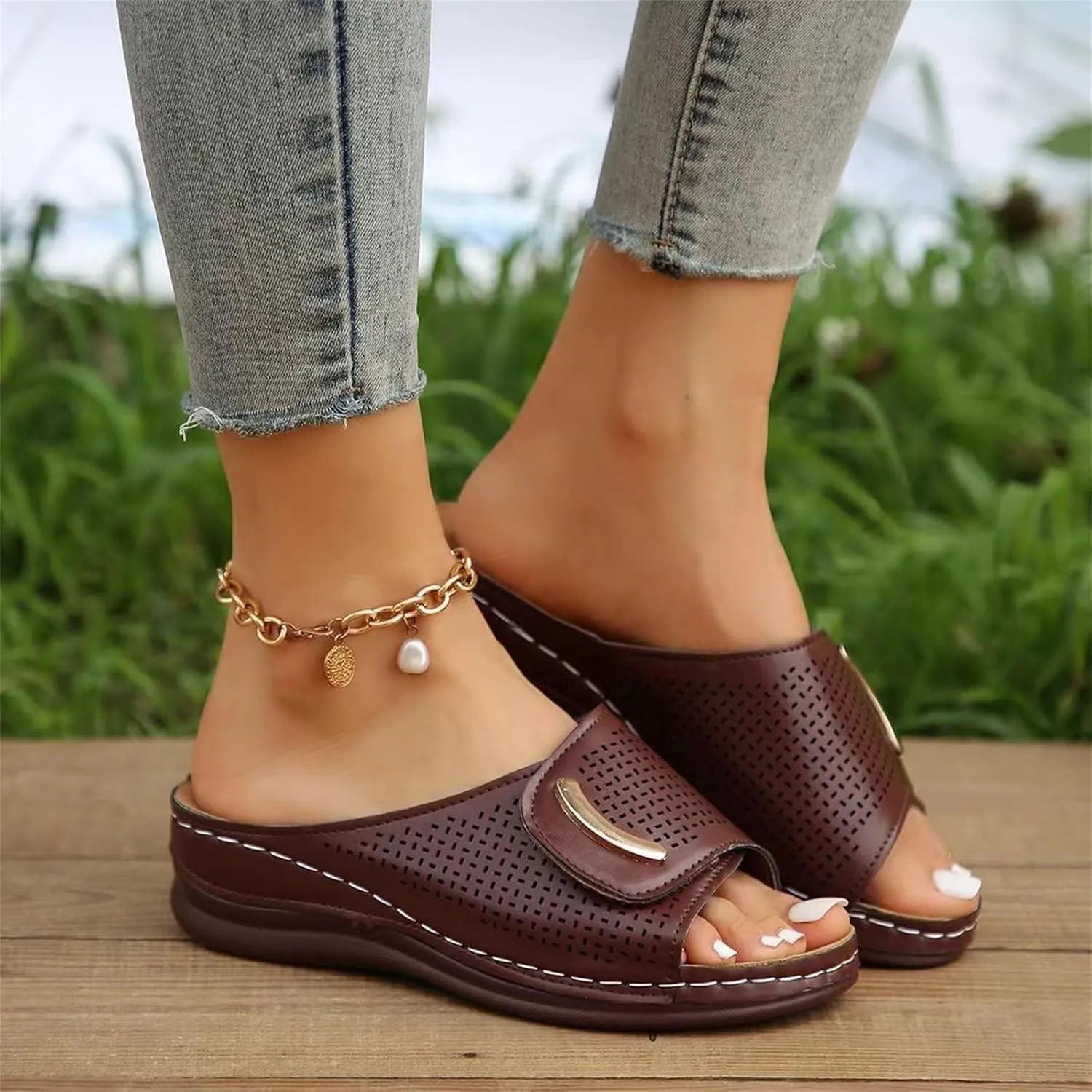Womens Hollow Out Orthopedic Slippers Summer Casual Peep Toe Sandals Comfy Slip On Wedge Slippers Walking Shoes
