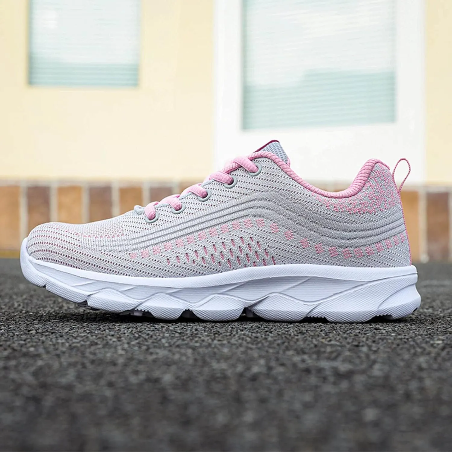 Womens Running Shoes Lightweight Breathable Slip on Tennis Shoes Non Slip Gym Workout Walking Sneakers Shoes for Women Casual Comfortable Athletic Tennis Sneakers with Memory Foam